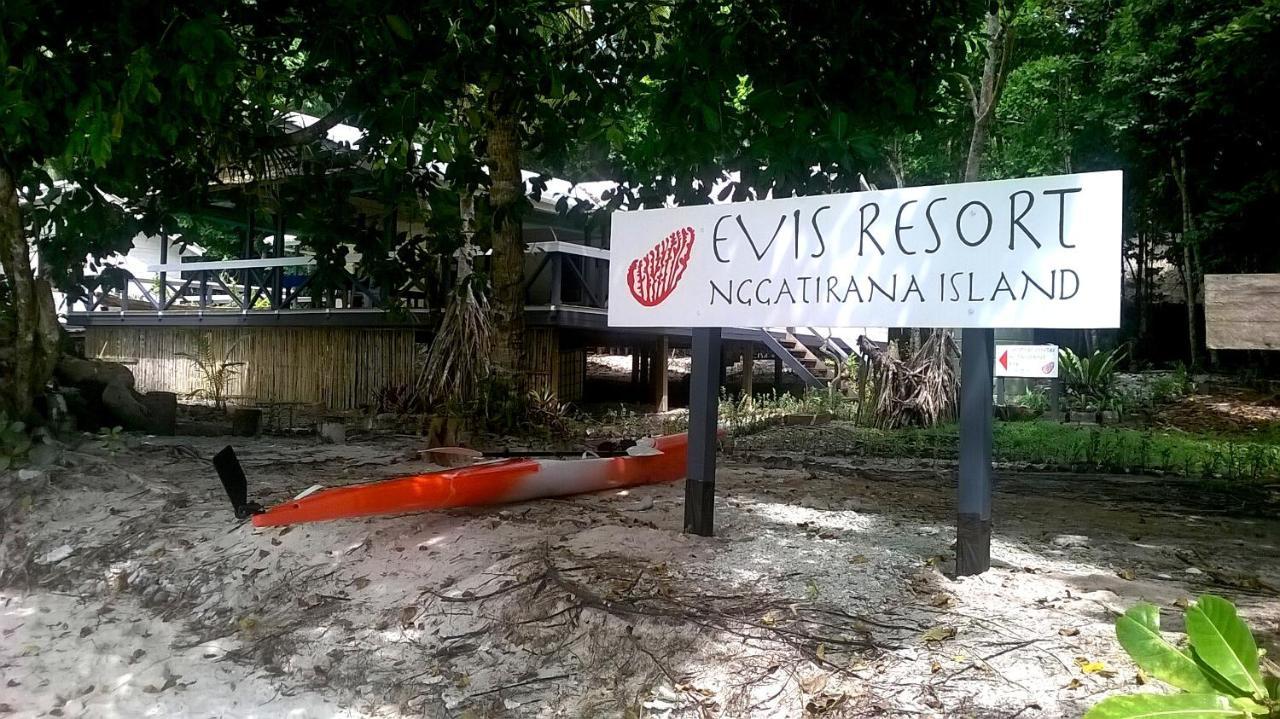 Evis Resort At Nggatirana Island Halisi Eksteriør billede