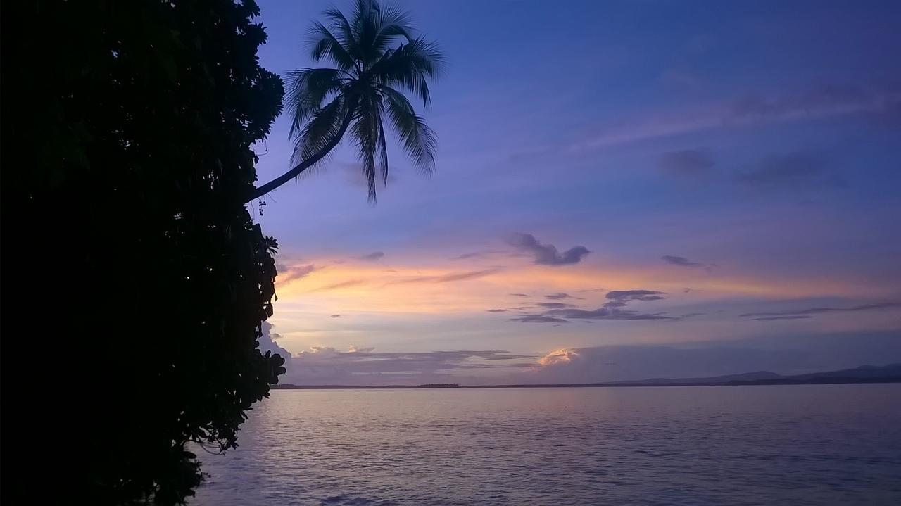 Evis Resort At Nggatirana Island Halisi Eksteriør billede